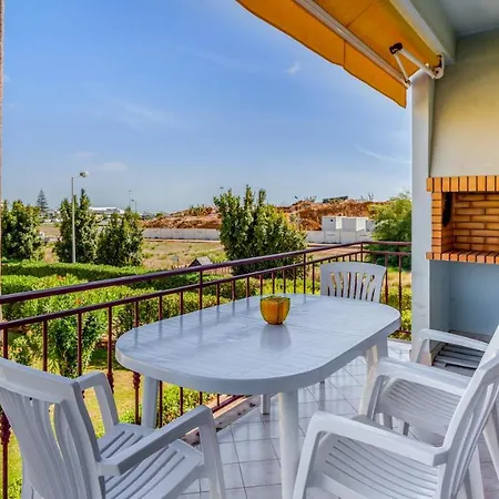 Serene Apartment W/ Balcony And Pool By Lovelystay Quarteira Exterior photo